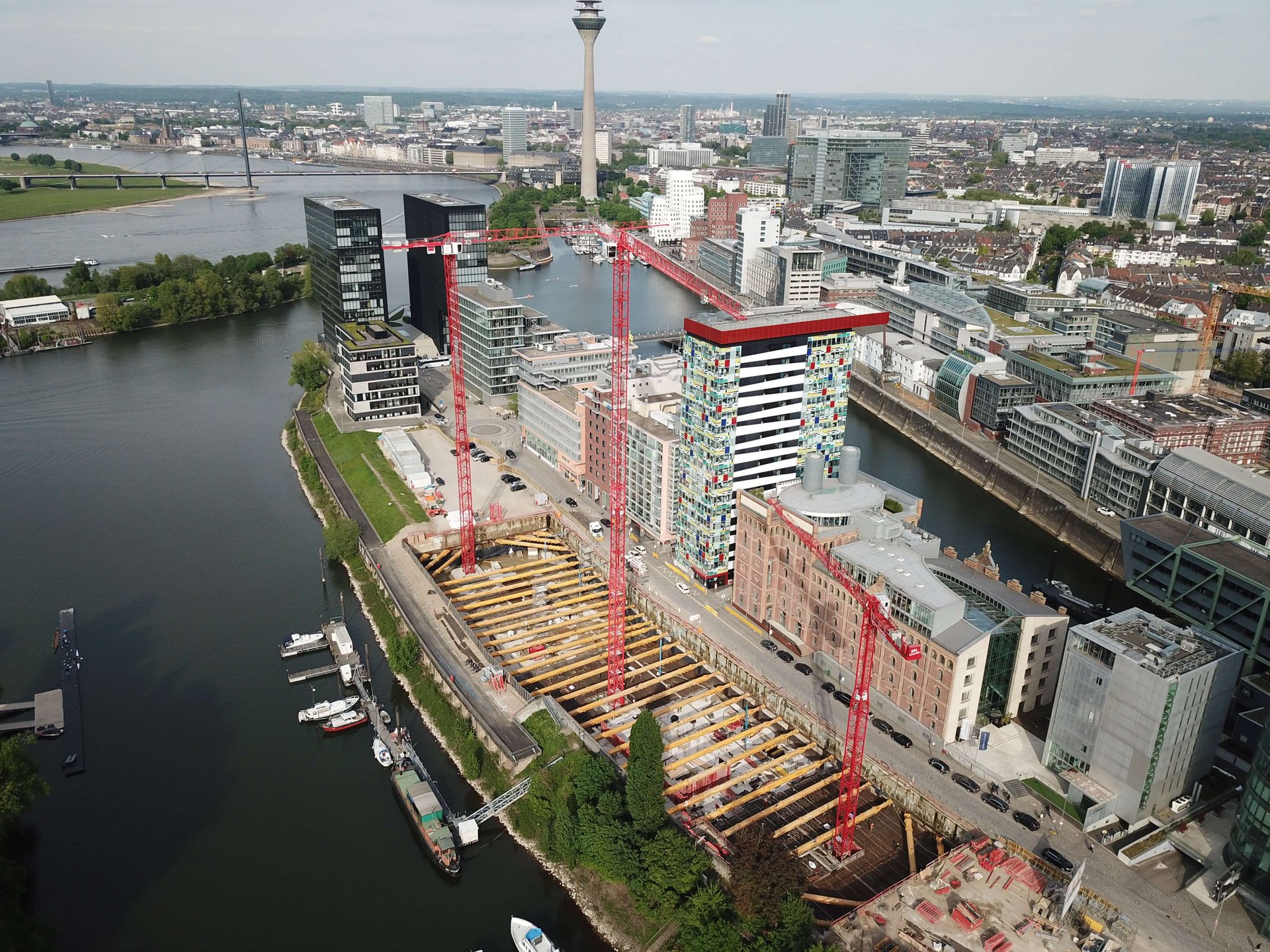 Home port Düsseldorf In the Düsseldorf Media Harbour