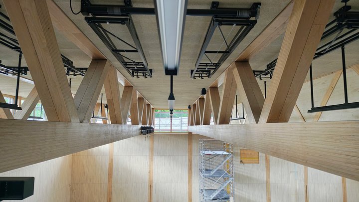 Nachhaltiger Schulhausbau in Holz