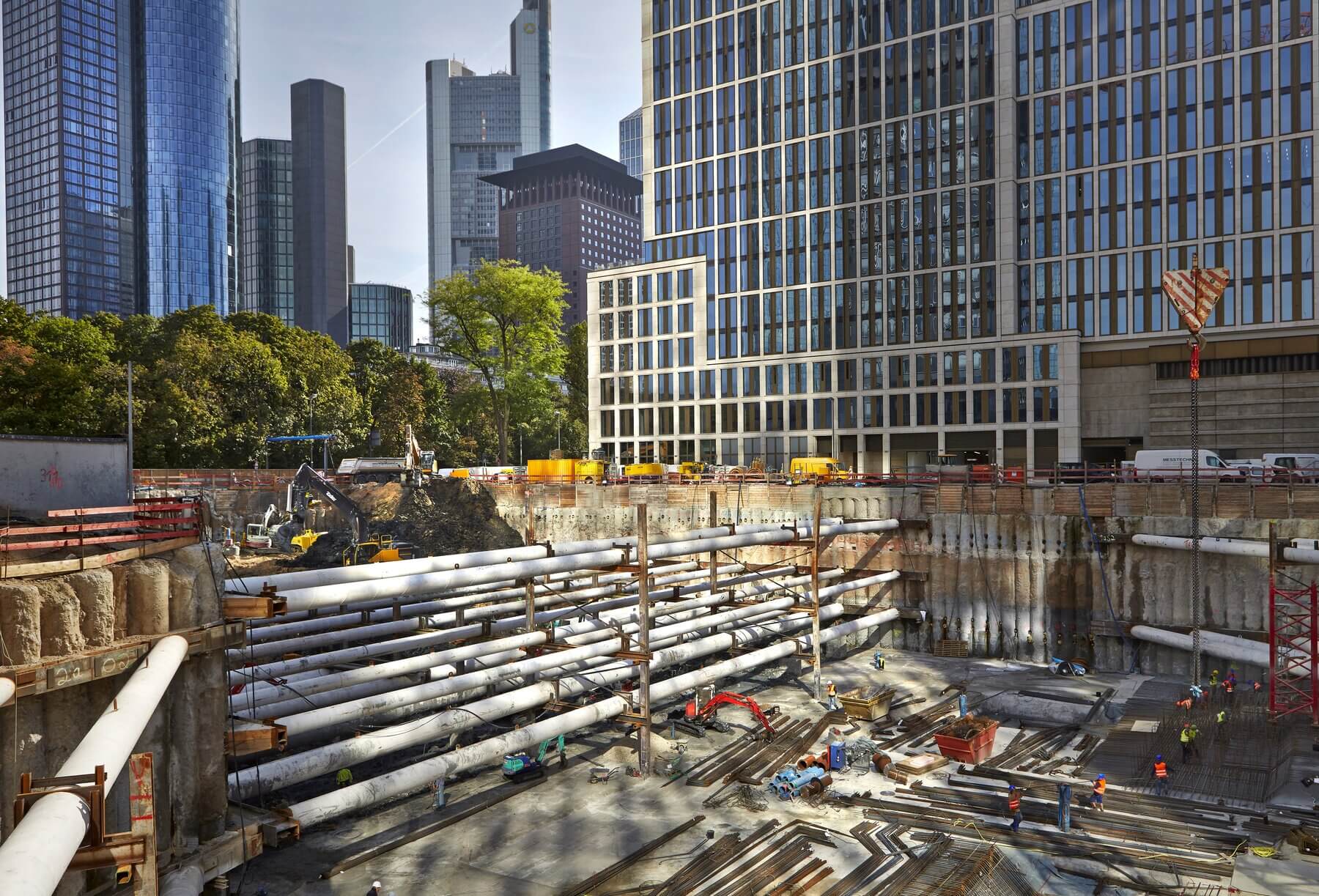Marieninsel excavation pit, Frankfurt am Main In the heart of Mainhatten
